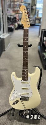 Squier - Left-Handed Made in Japan Stratocaster (1984-87), Vintage White